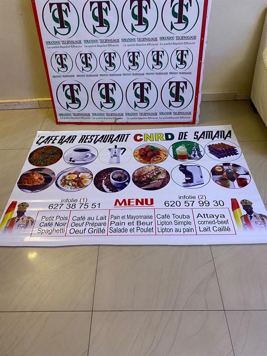 Bâche menu grand format pour un café-bar-restaurant
